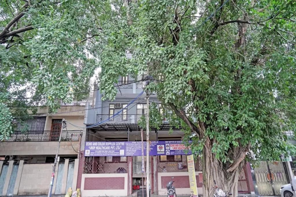 Hotel Green Chilly - photo 15
