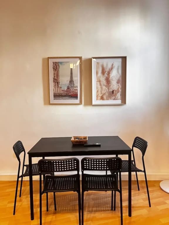 Pleasant 2BR Apt Near U6 Schöpfwerk - photo 10