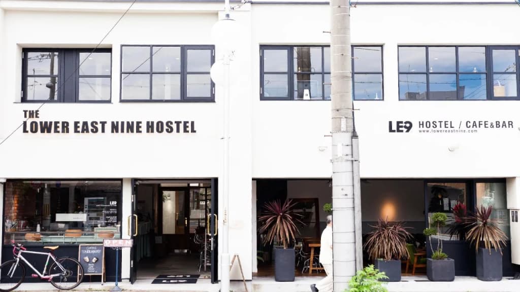 The Lower East Nine Hostel - photo 34