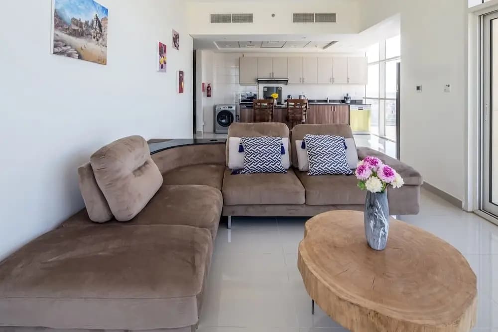 Premier 2BR Apartment in JVC Community - Sleeps 5! - photo 3