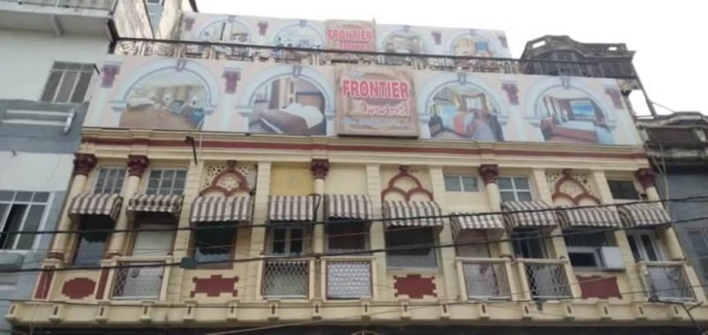 New Frontier Hotel - main photo