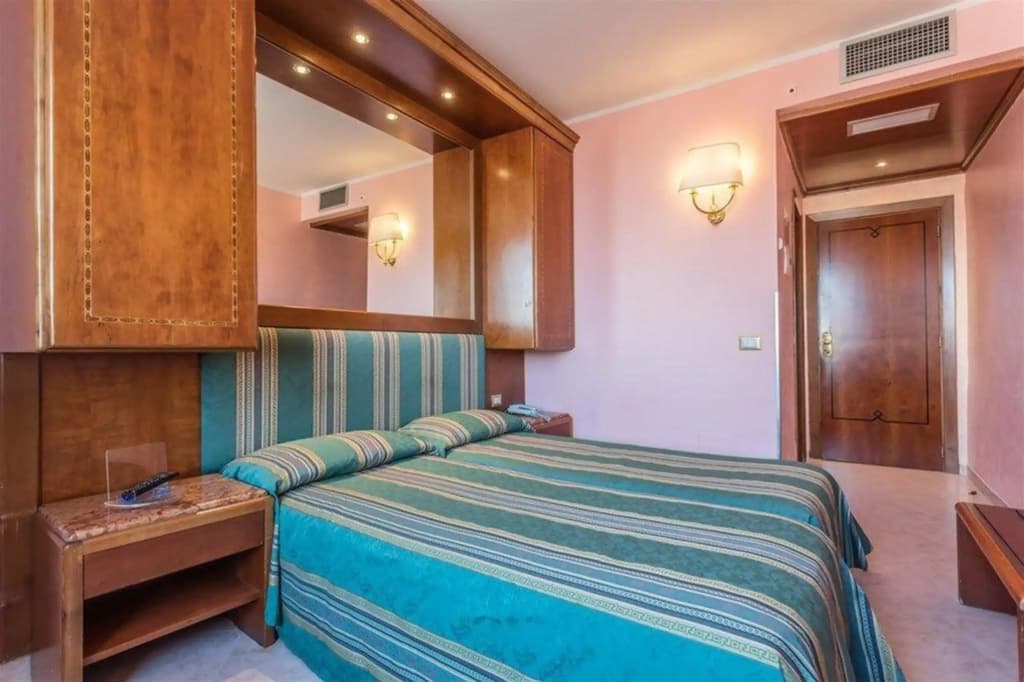 Raeli Hotel Siracusa - photo 3