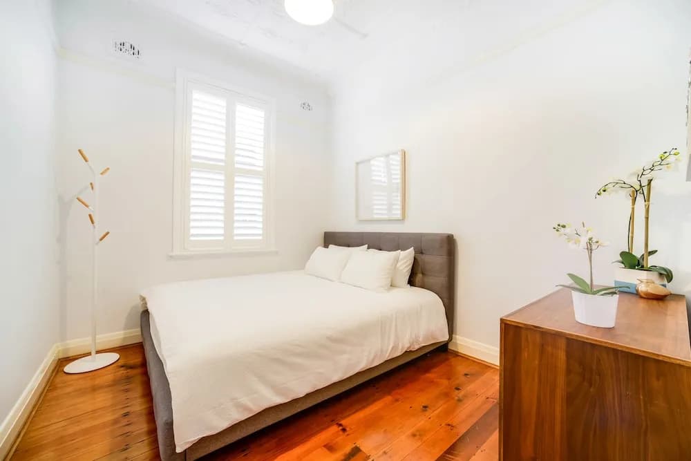 Stunning Inner City House Close to Fish Market - photo 4