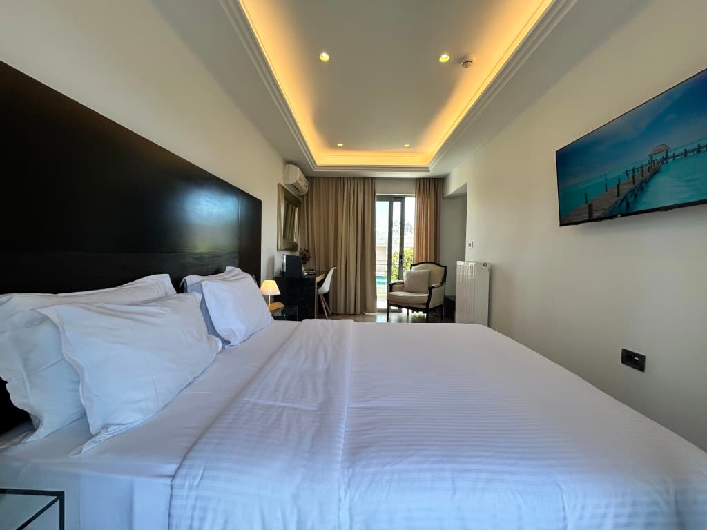 Areos Hotel - photo 3