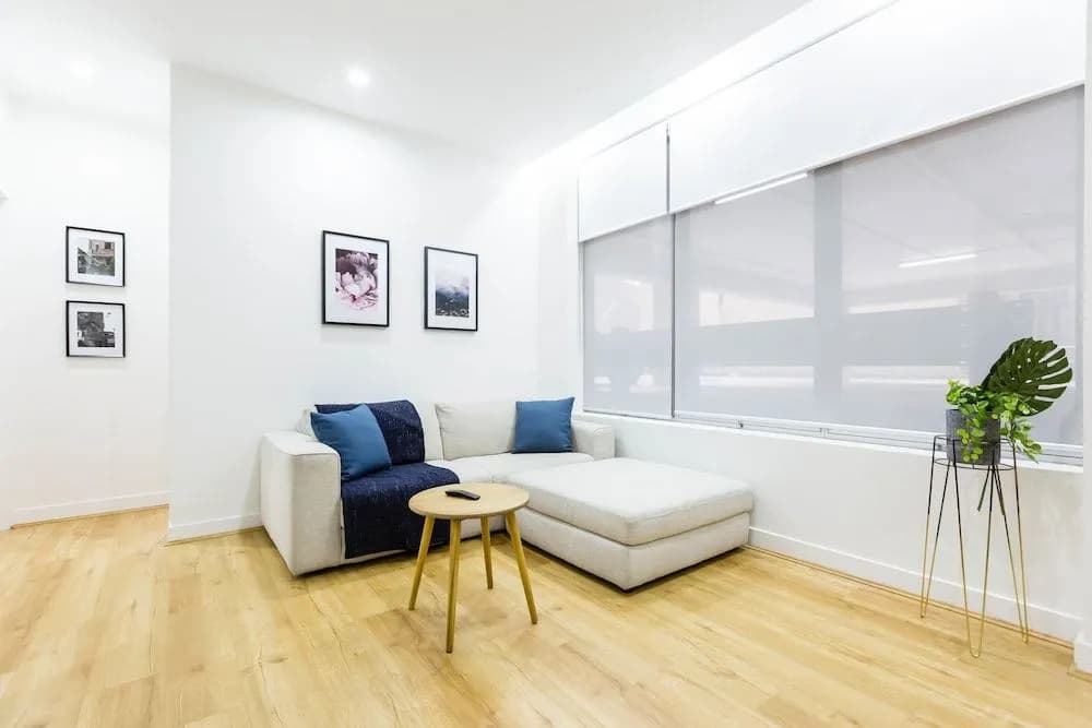 HAZEL, 3BDR Melbourne Apartment - photo 6