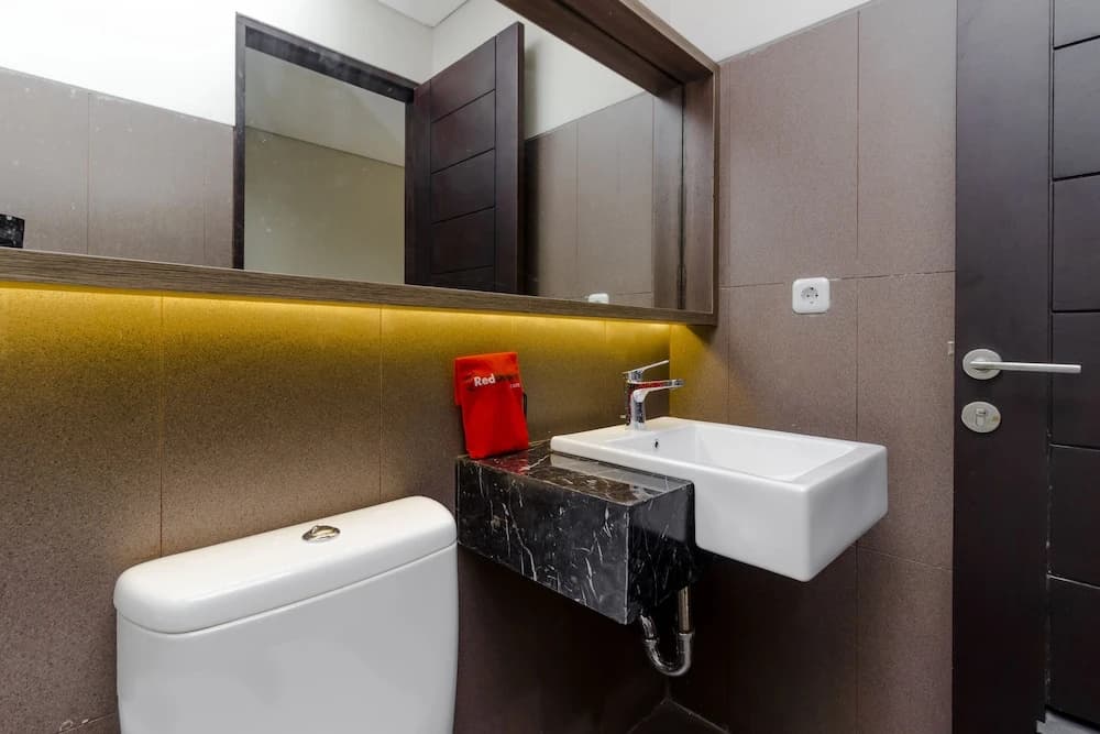 RedDoorz Plus @ Abdul Majid Raya - photo 7