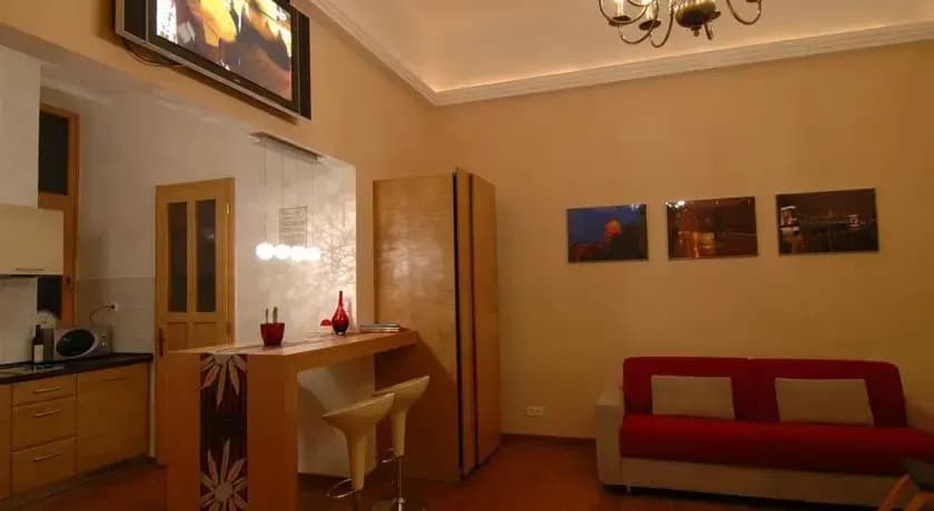 Liszt Studios Holiday Home Apartment - photo 3