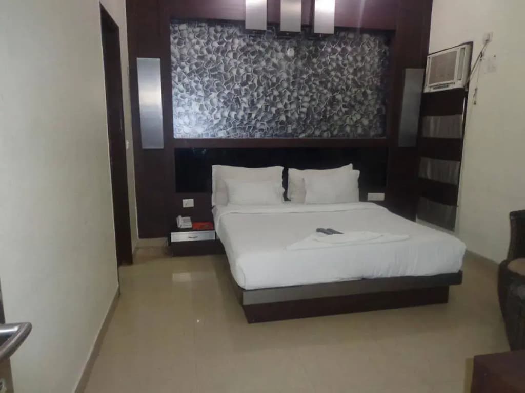 Hotel Cartel Palace - photo 4