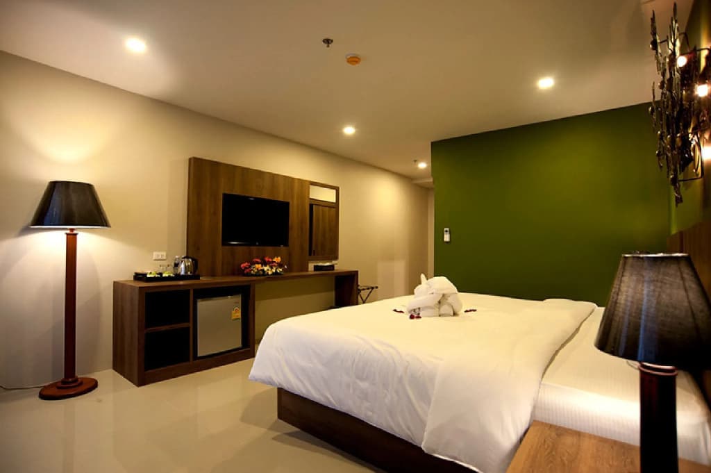 The Gig Hotel - photo 23