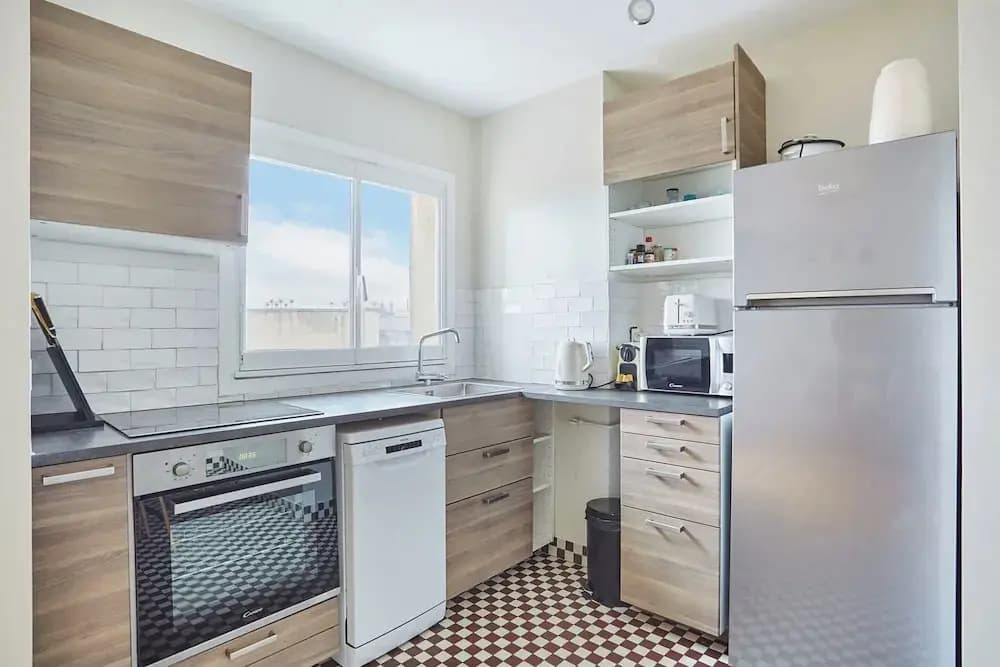 2 Bedroom Flat Centre de Paris - Eiffel Tower View - photo 12