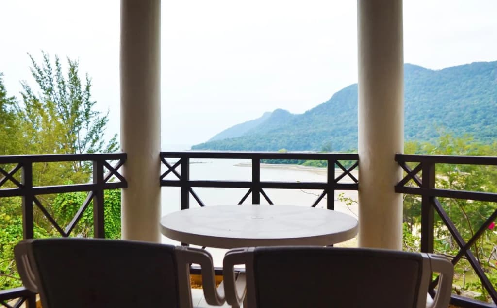 Damai Beach Resort - photo 8
