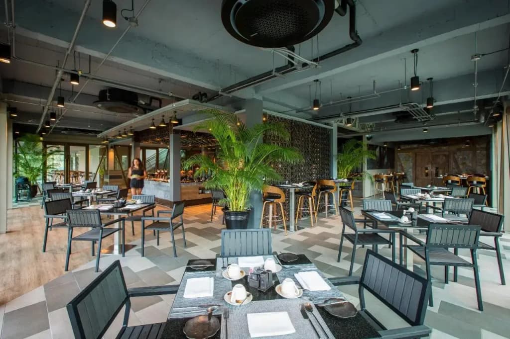 AtEase Phuket Patong - photo 36