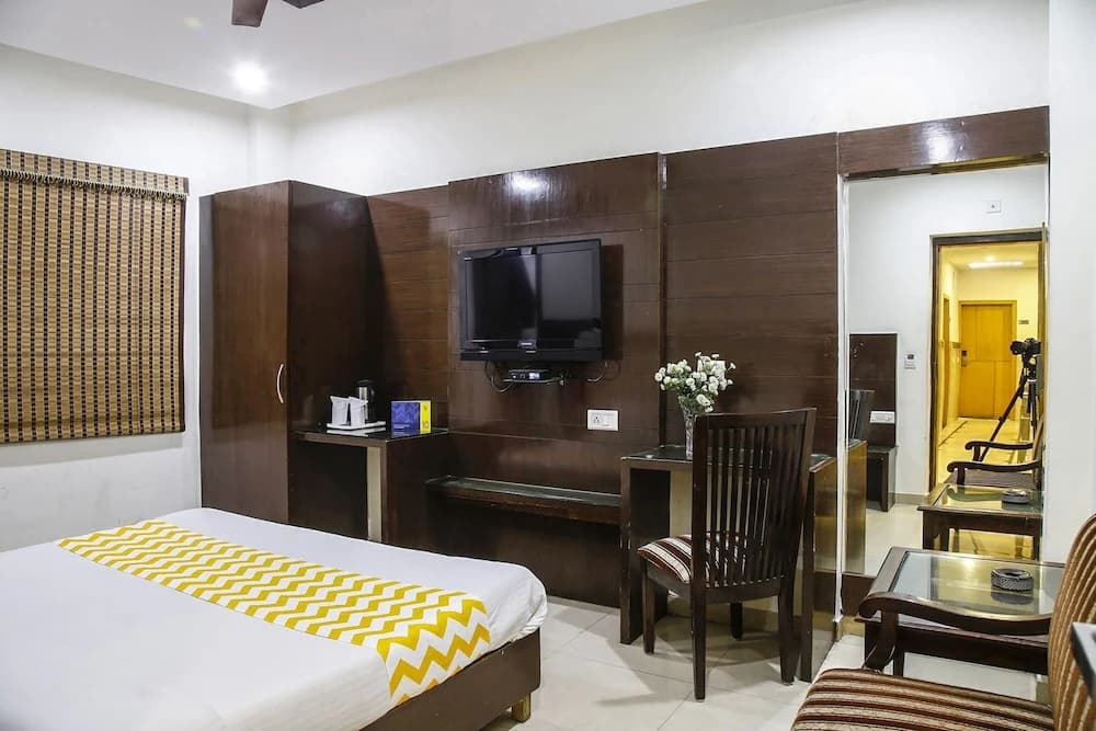 FabHotel Station 3 - photo 5
