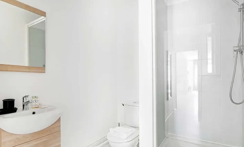 Amazing Apartment - 3br/6p - Near Convention - photo 7