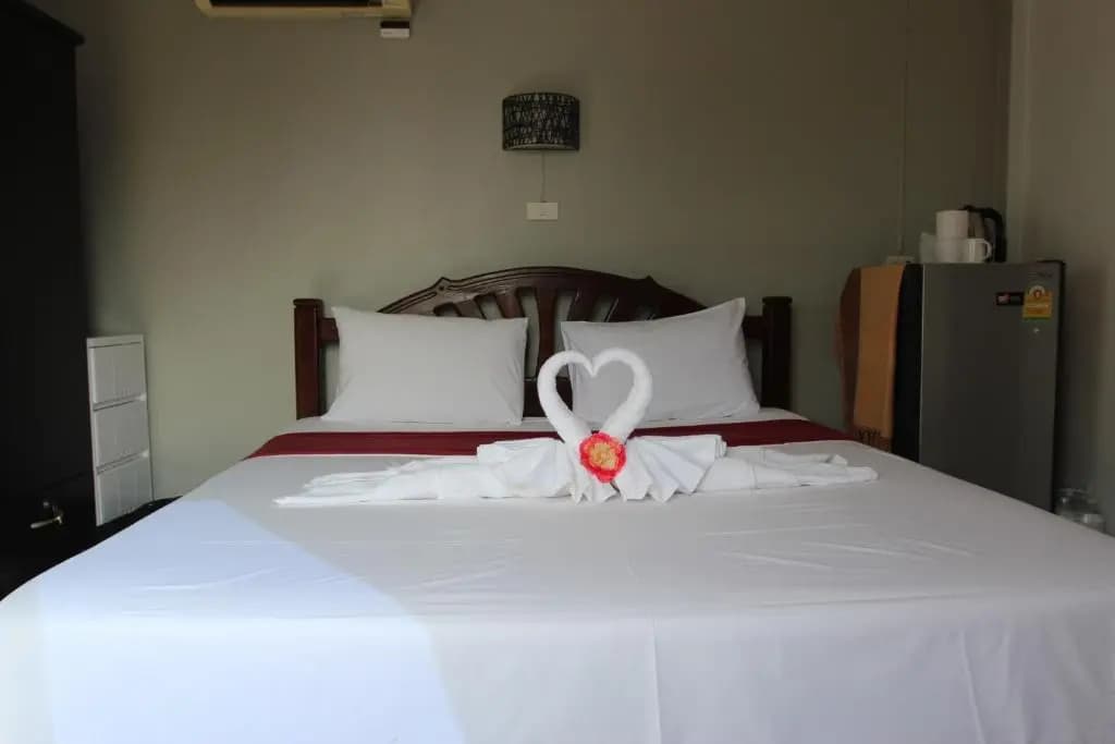 Two Chefs Inn Guesthouse - photo 3