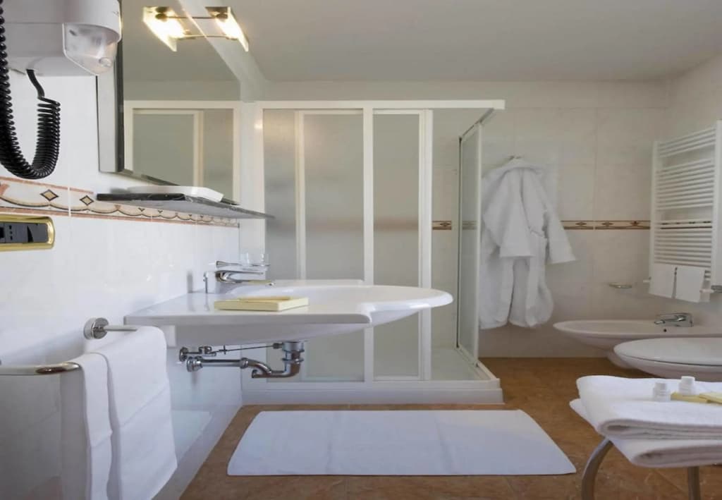 Hotel President Venezia - photo 10