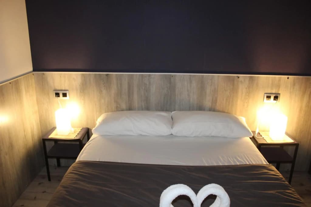 Bcn Condal Hostal - photo 1