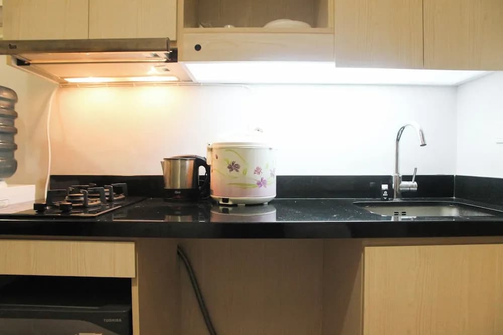 Fabulous 1Br The Mansion Kemayoran Apartment - photo 14