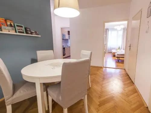 Modern Central Apartment Dlouhá - photo 10
