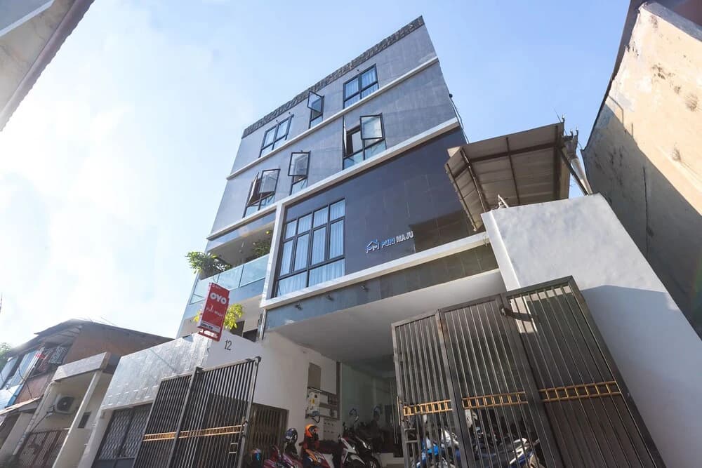 Puri Maju by OYO Rooms - photo 1