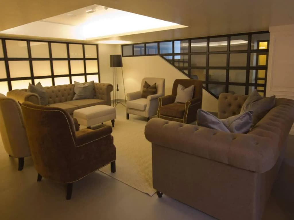 Thee Bangkok Hotel - photo 2