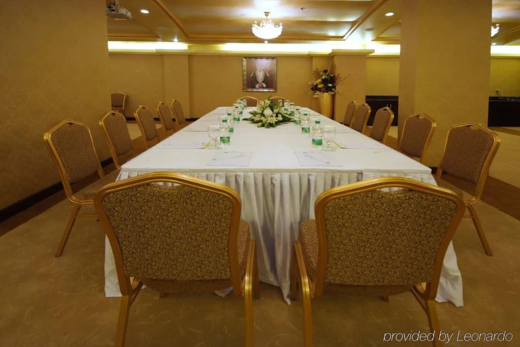 Garden Hotel Muscat - photo 12