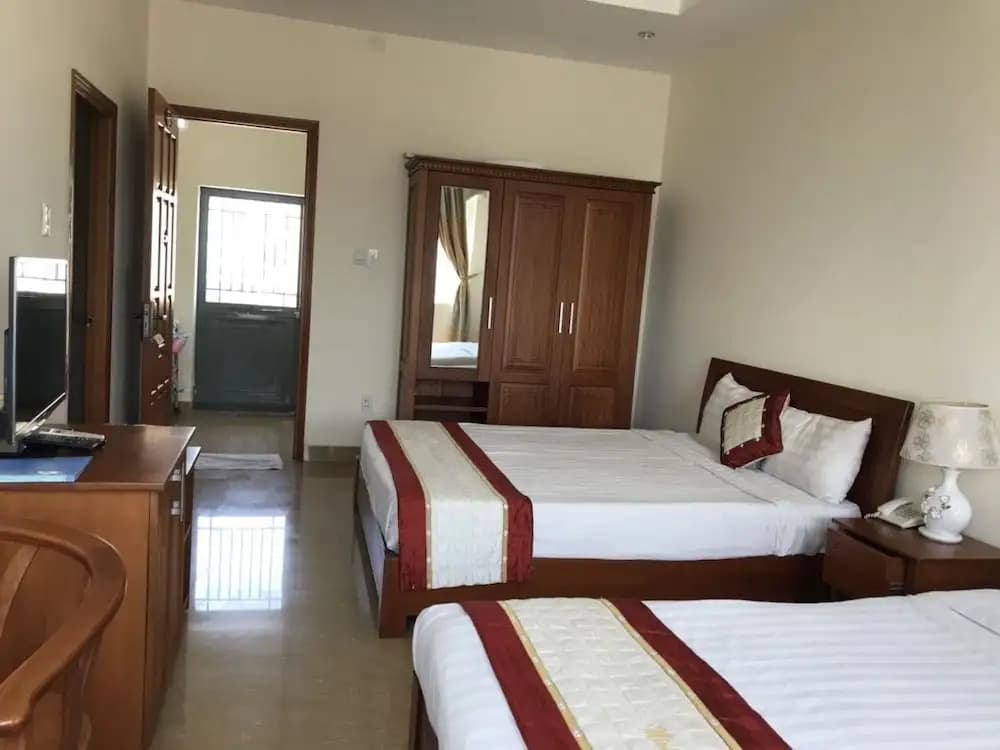 Minh Long Hotel - photo 5