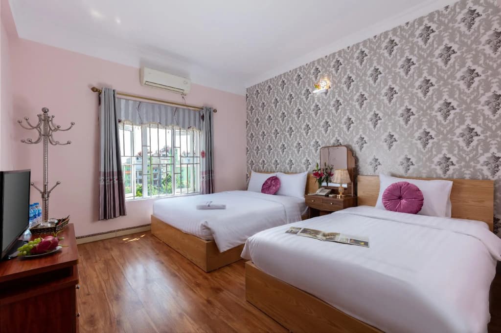 Airport Hotel Hanoi Convenient & Friendly - photo 2