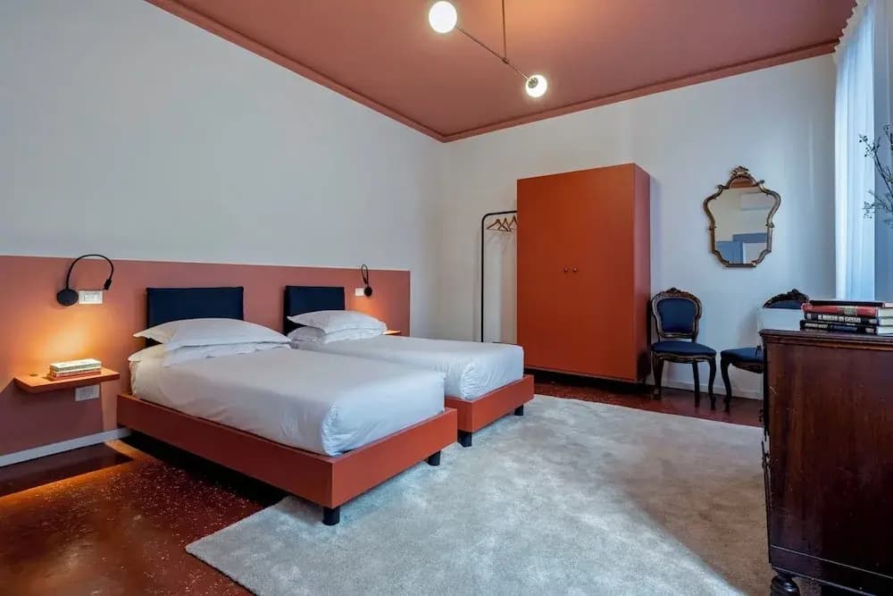 The Arsenal Large Apartment - photo 20