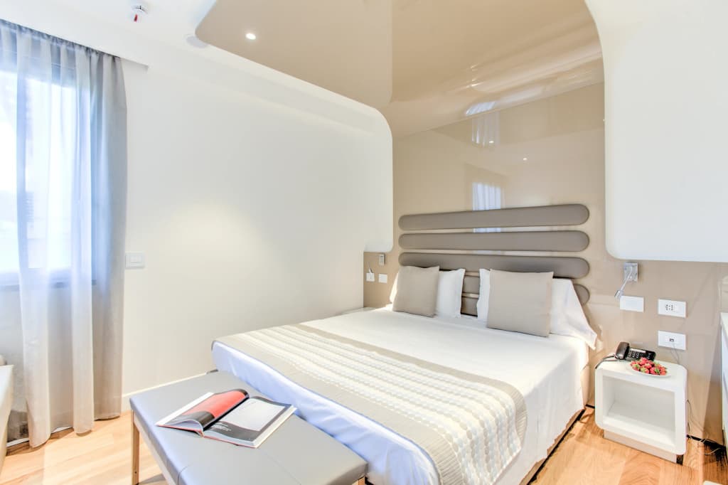 MH Florence Hotel & Spa Resort - photo 8