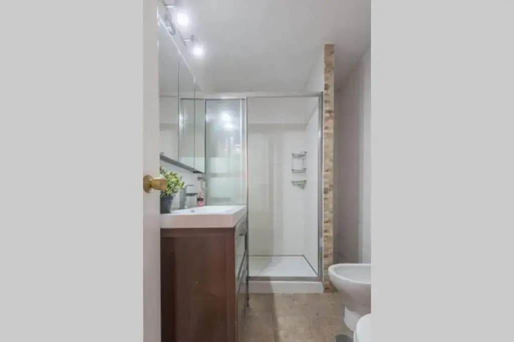 Piso Apartamento Zona Turística Centro Madrid - photo 9
