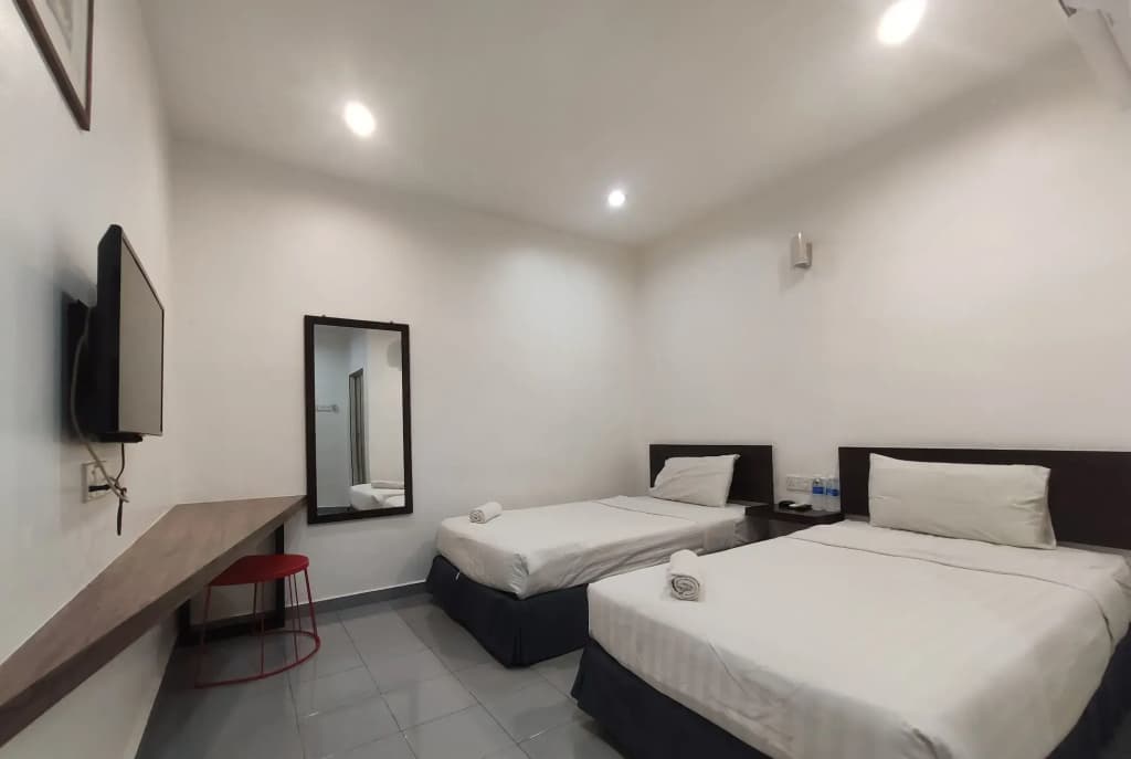 T Hotel Tandop - photo 23
