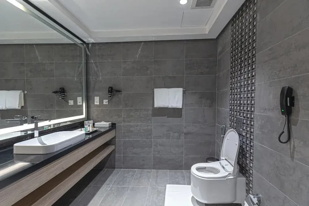 Green Park Hotel - photo 10