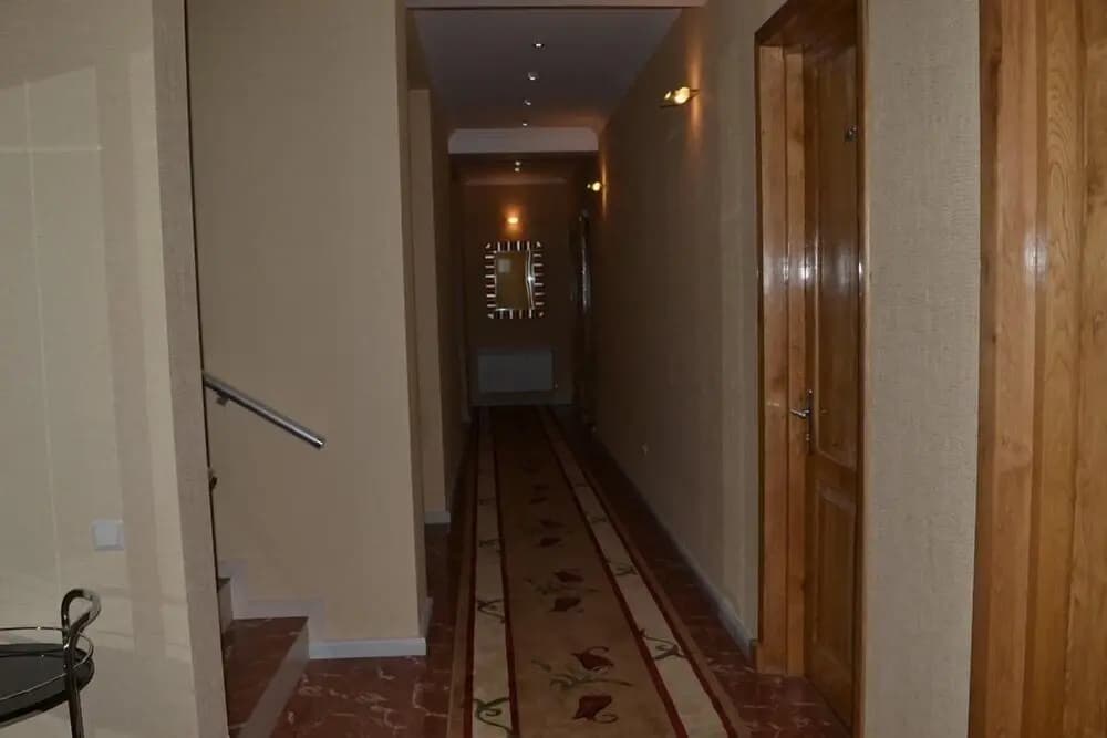 Iceberg Hotel - photo 11