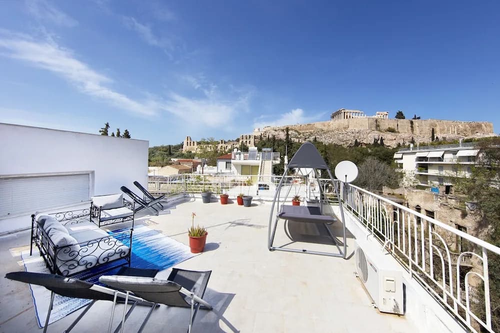 Your Home under the Acropolis Roofdeck - photo 4