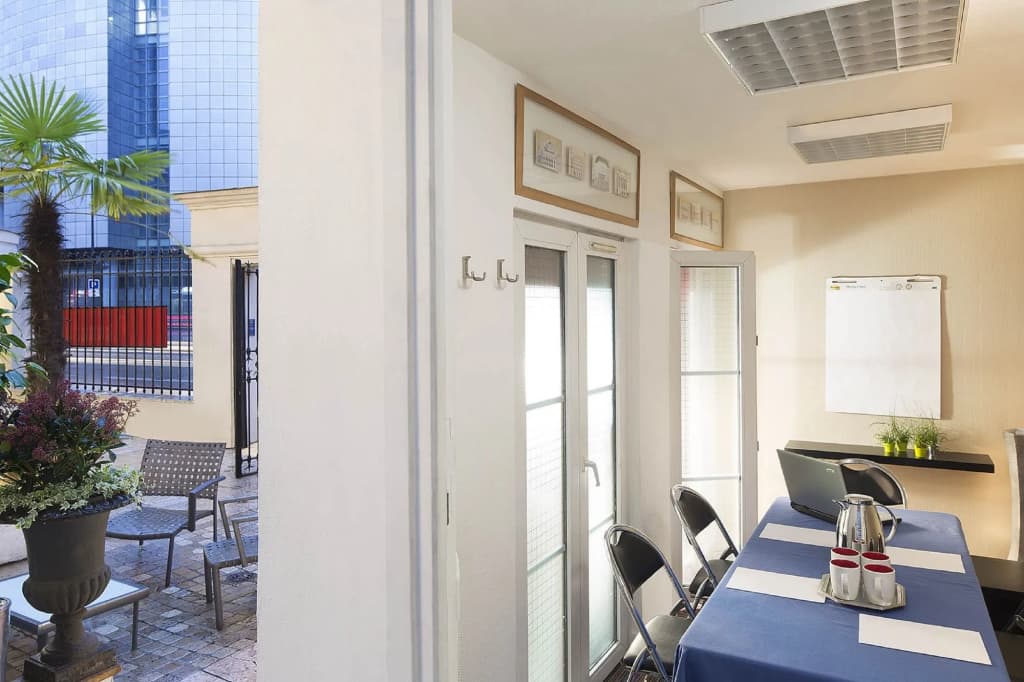 Hotel Pavillon Bastille - photo 8