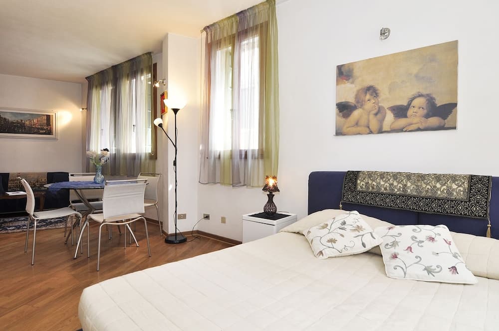 San Marco Apartments - photo 8