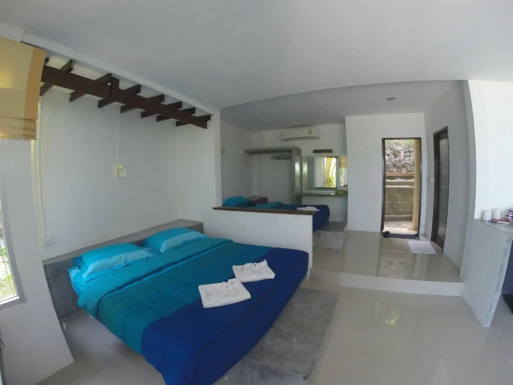 Moon Beach Resort - photo 3
