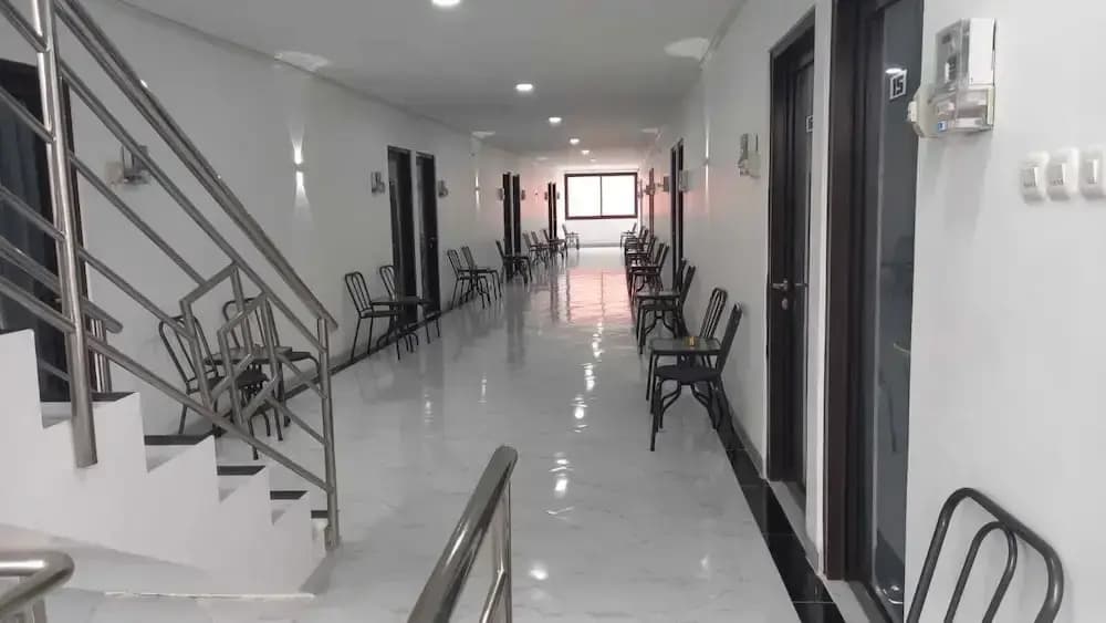 Hotel Wisma Syariah - photo 4