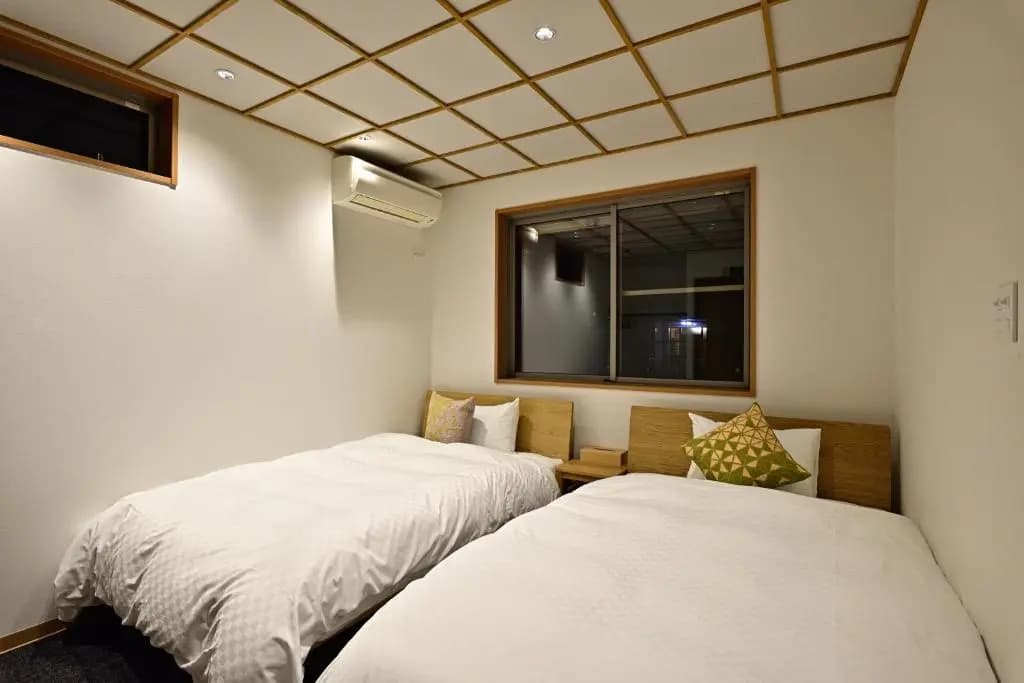 Corner6 - photo 4