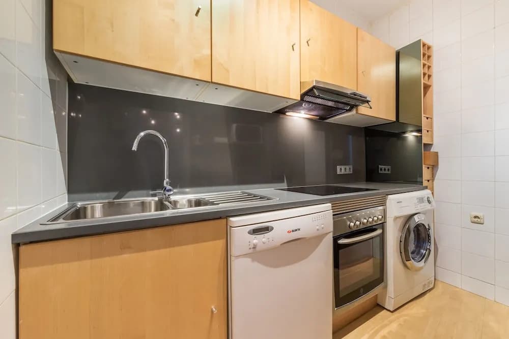 Apartamento Mercado de la Cebada - photo 11