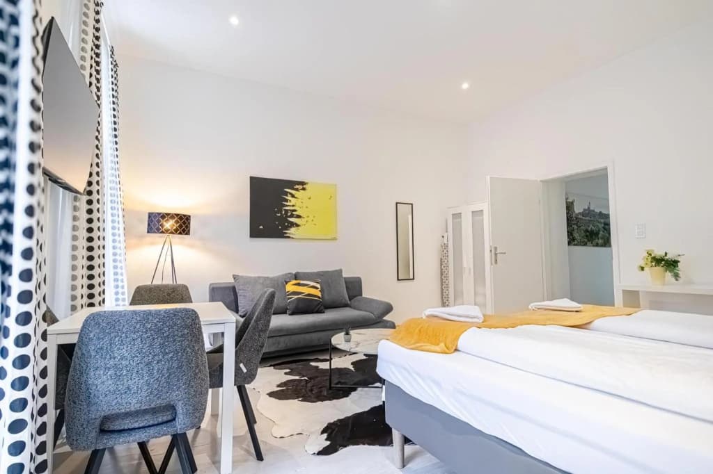 Cosy 1BR - Perfect for Long Stays - photo 10