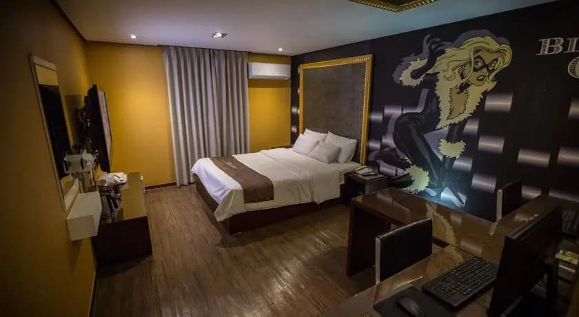 Tom Robin Hotel - photo 6