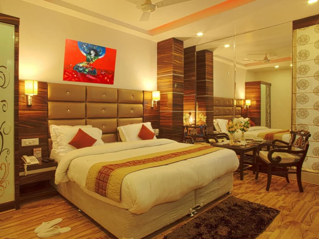 Hotel Delhi 55 @ New Delhi Railway Station - photo 30