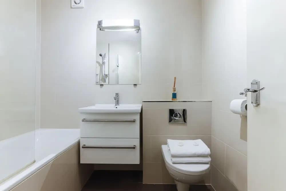 Westminster King Apartments - photo 3