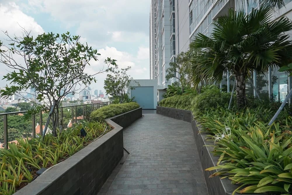 Comfy Studio Apartment at Menteng Park - photo 14