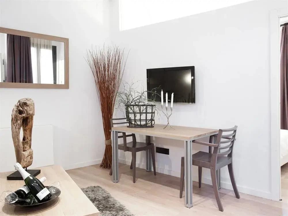 Inspired Apartments - photo 2
