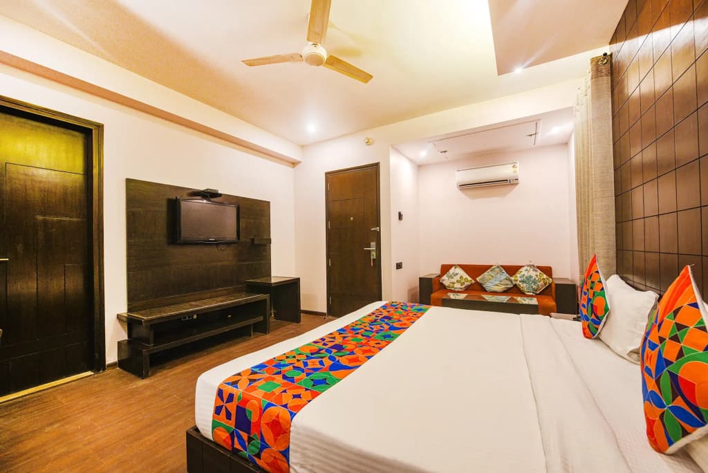 FabHotel Aashraye - photo 25