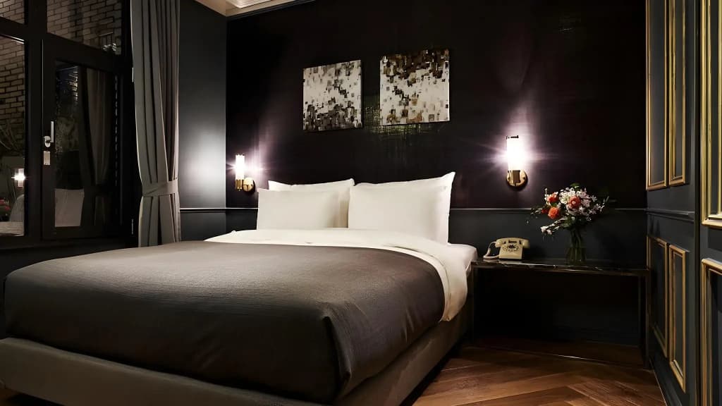 9 Brick Hotel - photo 26