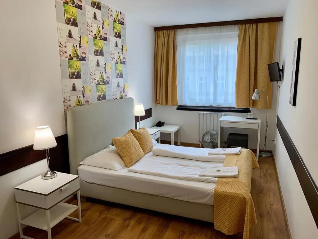 Hotel Gloria Budapest City Center - photo 29